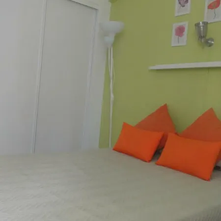 Apartament T1 Colorido Apartamento 4 Min Pe Da Praia Albufeira